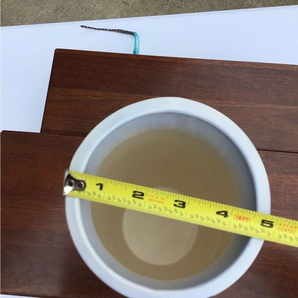 Kathy Norris Signed Floral Pottery Vase - Picture 8 of 8